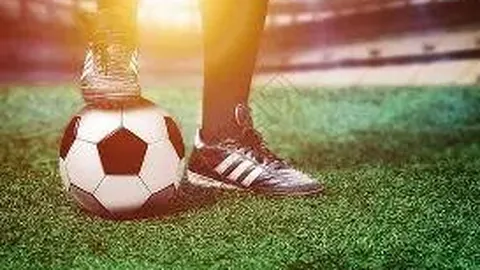 萧敬腾幽默回应恋爱专家预测：能否提供更详细信息