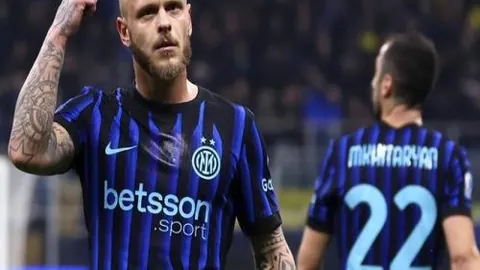 日本北部地区迎来强寒潮和大雪袭击